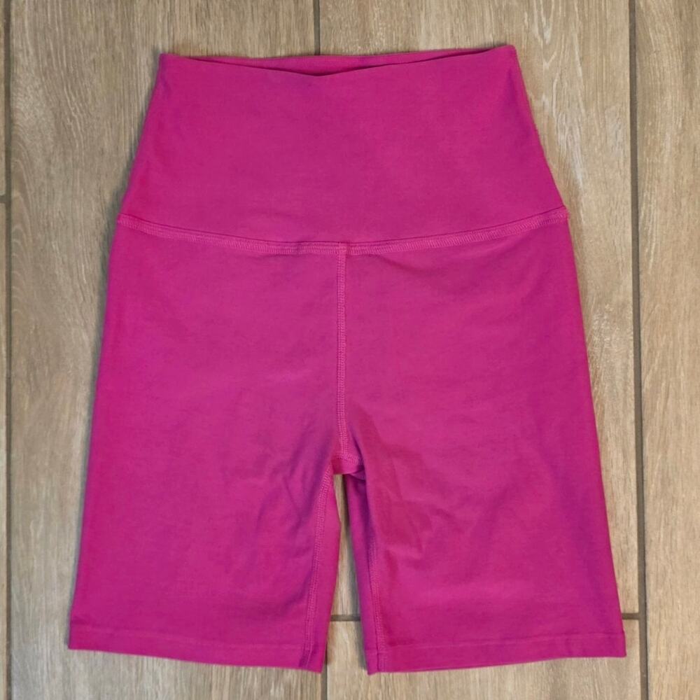 Beyond Yoga Biker Shorts Womens S Pink High Rise 6.5 Inch Yoga Made USA